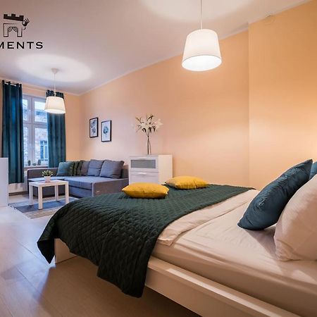 J&J Apartments - Szeroka 25, Apartament 5B Torun Bagian luar foto