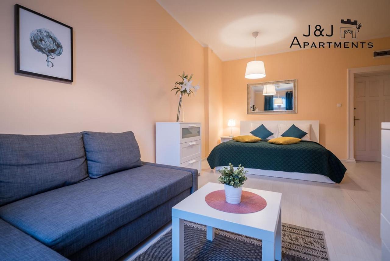 J&J Apartments - Szeroka 25, Apartament 5B Torun Bagian luar foto
